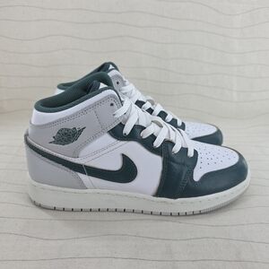 Nike Youth Air Jordan 1 Mid SE Oxidized Green White Sail Shoes FQ8088-103 SZ 6Y